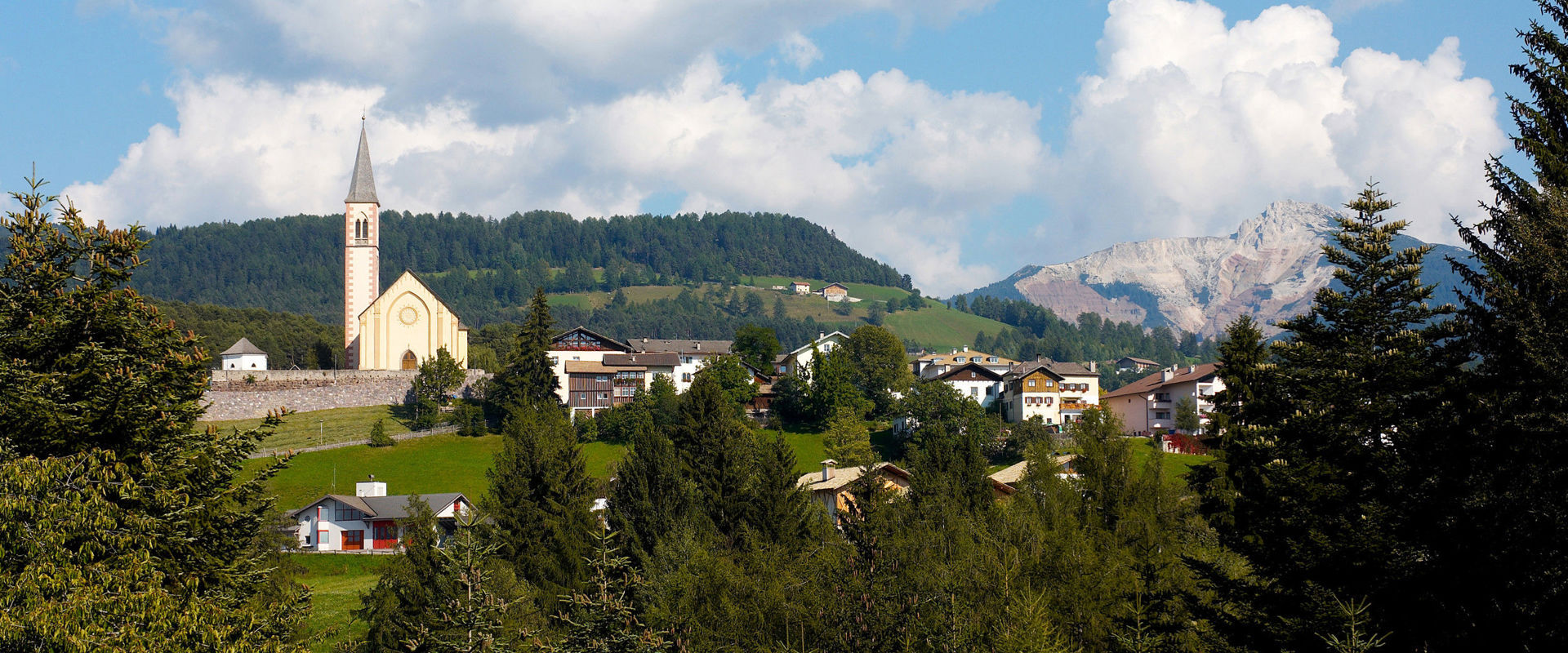 Aldein View of the village of Aldein on the Regglberg high plateau