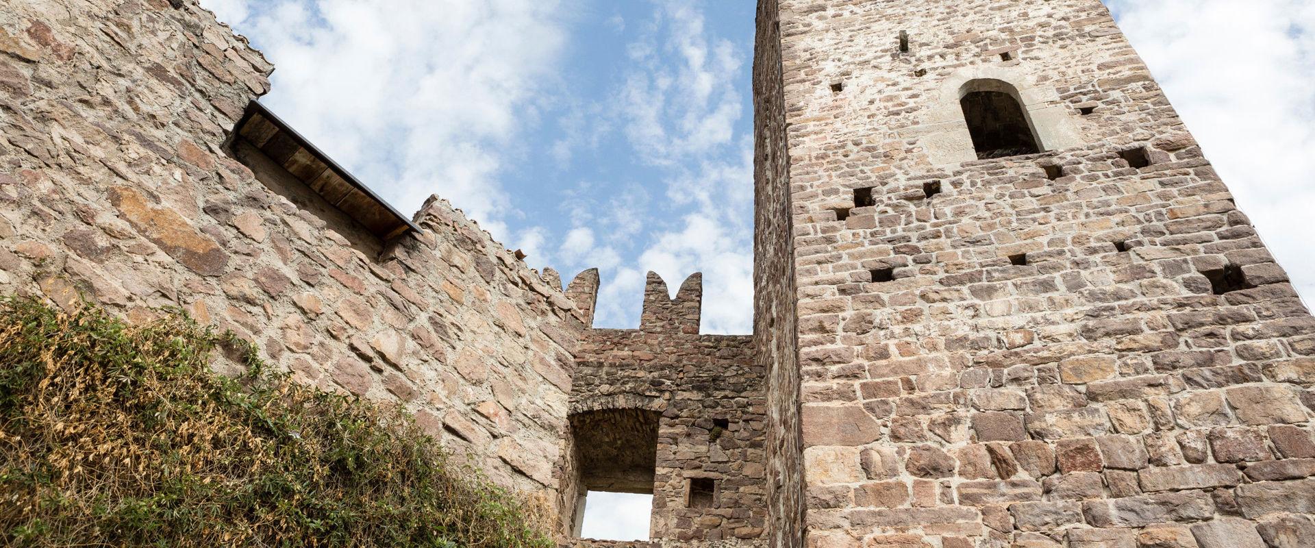 Hocheppan Castle View of the castle from below.